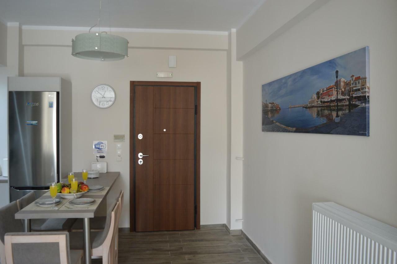Botonis Bright Spacious Apartment 干尼亞 外观 照片