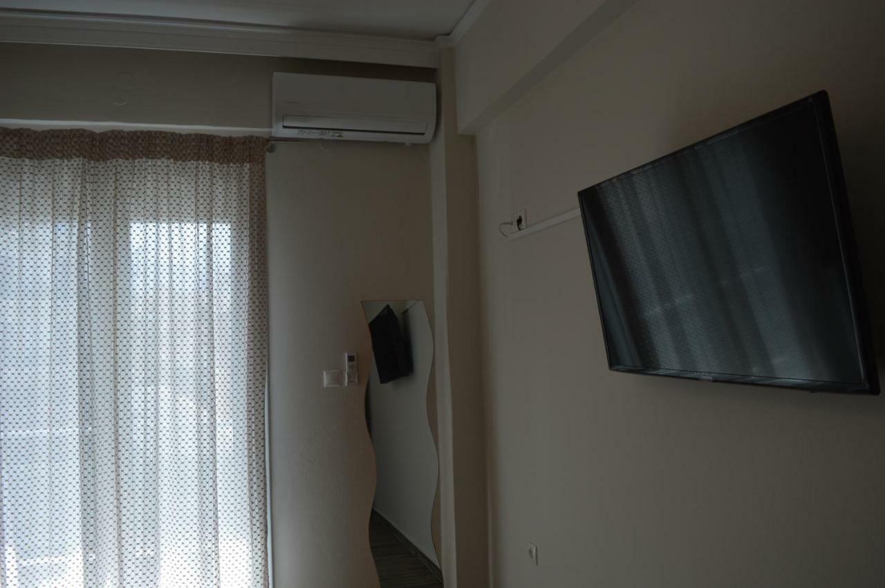 Botonis Bright Spacious Apartment 干尼亞 外观 照片